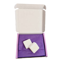 Load image into Gallery viewer, Quality Fragranced Wax Melts - various scents available
